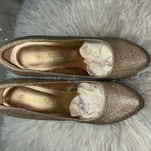 High Heel Gold Stiletto Platform Pumps 6.5 SZ & 8 SZ - Picture 5 of 13